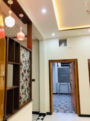 𝗛𝗢𝗨𝗦𝗘 𝗙𝗢𝗥 𝗦𝗔𝗟𝗘 5 Marla Spanish Double Story semi furnished Luxury house for sale 𝐋𝐨𝐜𝐚𝐭𝐢𝐨𝐧: Riaz ul janah housing scheme Rafi qamar road, Bhawalpur FEATURES……………… ✅ 60 grade steel used ✅ Fancy walls ✅ Solid Wooden Doors ✅ Fine Aluminium 1.2 mm windows ✅Minhas PPRC Fittings and Dura UPVC ✅stylish fancy vanities ✅ Alnoor UV kitchen ✅Automatic sensor kitchen hood installed ✅Built in 12 mm glass stove installed ✅fancy wall lights ✅stylish crystal Fanoos ✅Best bord krachi lamination sheet FACILITIES…….. ✔ 4 Bedrooms ✔ 1 BIG Car porch ✔ 1 Drawing Room ✔ 2 TV Longue ✔ 2 Kitchens ✔ 5 Wash rooms ✔ Balcony ✔ Terrace ✔ BBQ area in top floor ✔ 4 cabinets ✔ 30 ft metal road ✔ Camera wire installed ✔ Internet wire installed ✔ Ups and solar wiring installed ✔ park ✔ grand mosque ✔ Near to Bloom field hall school ✔ green belts ☑️ Constructed with High Quality, guaranteed A+ Material DEMAND…..150 Lacs