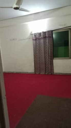 hostel rooms are available for boys