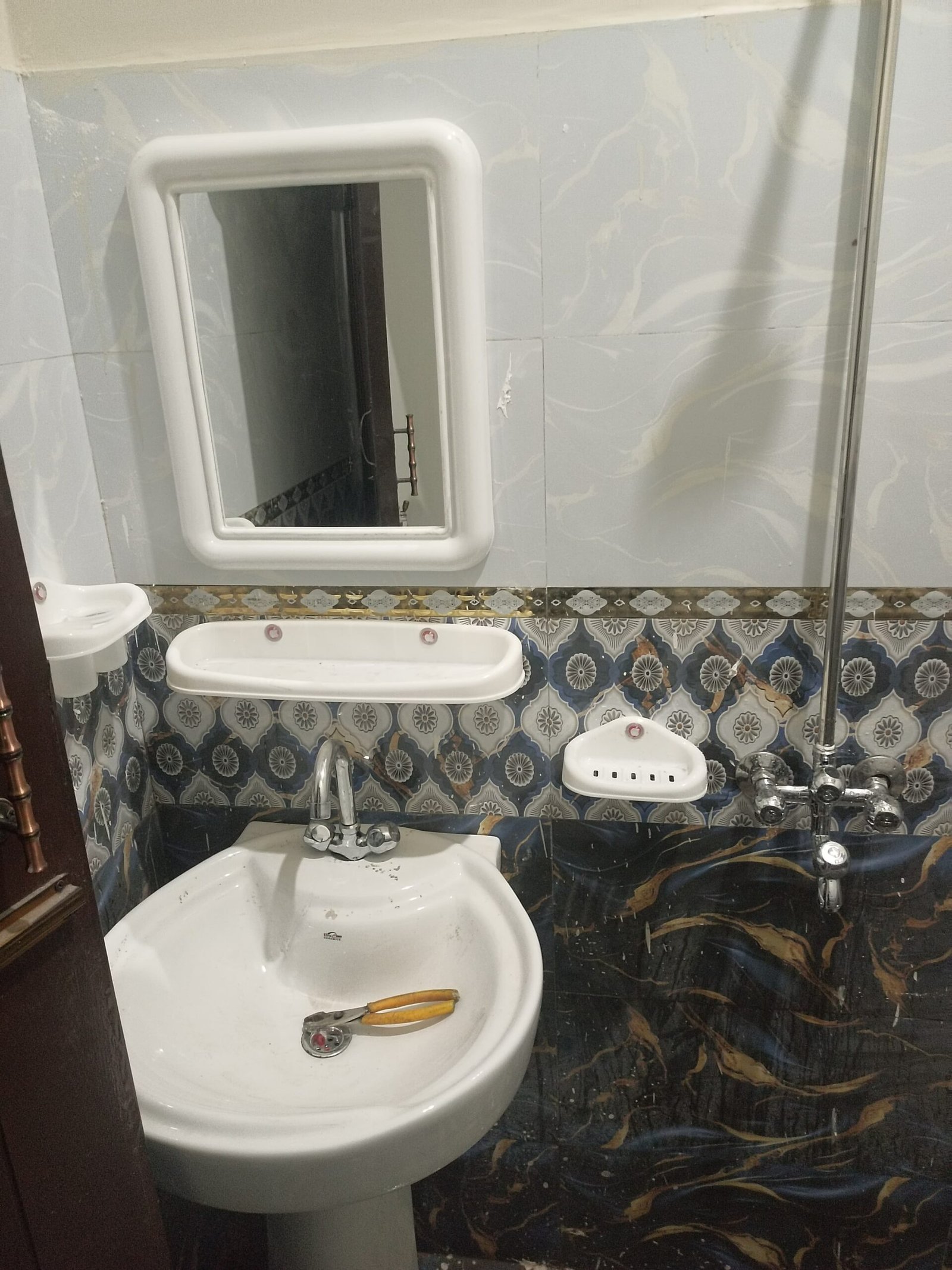 3 MARLA HOUSE FOR SALE