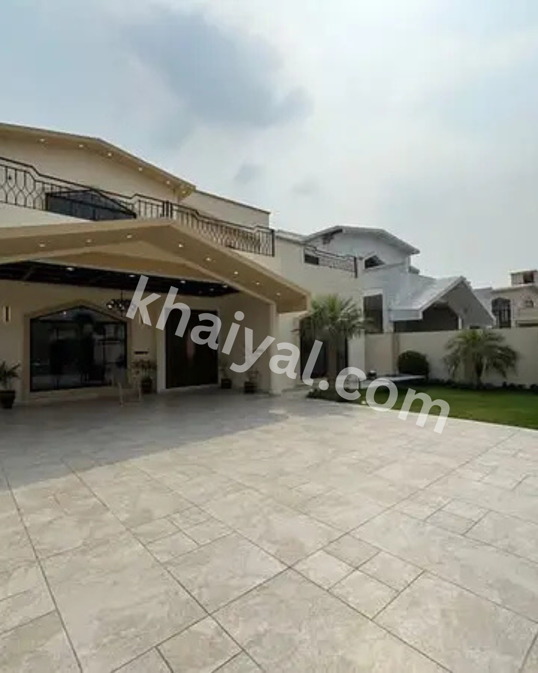 17 Marla Ultra Designer House Main Boulevard House for Sale