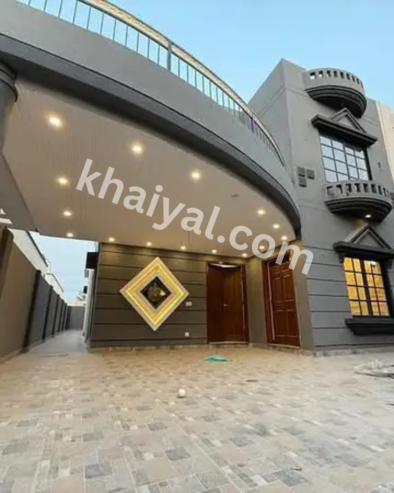 Near to Park 7 Marla House Available for Sale
