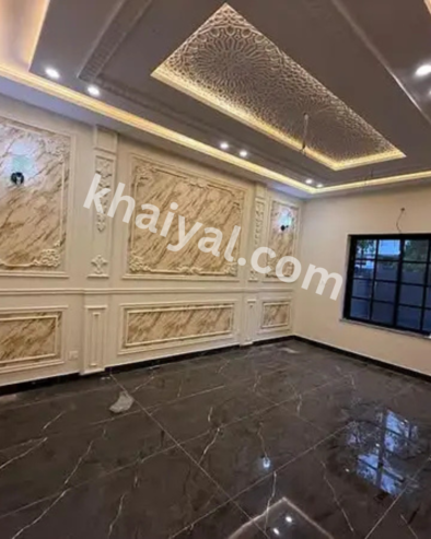 Near to Park 7 Marla House Available for Sale