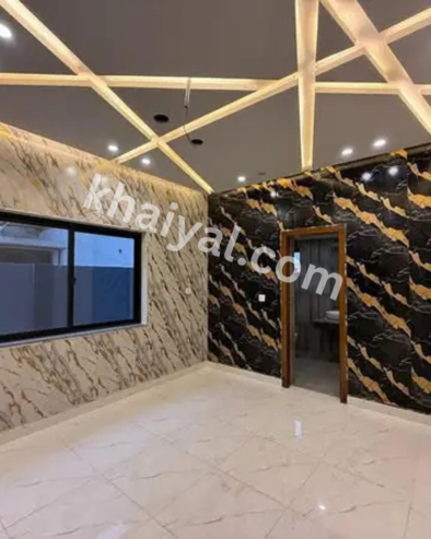 Near to Park 7 Marla House Available for Sale