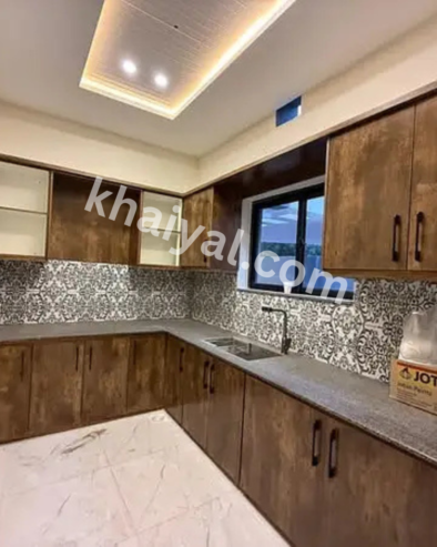 Near to Park 7 Marla House Available for Sale