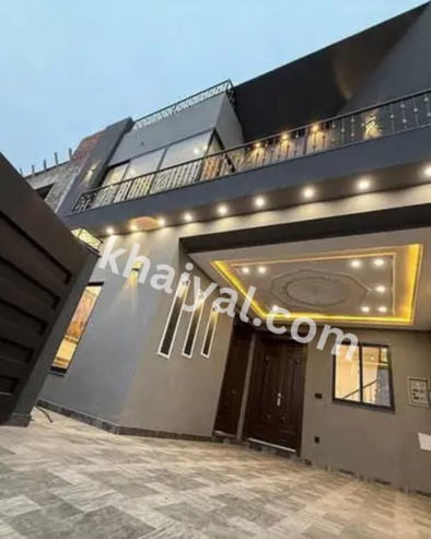 Triple Story 5 Marla House Available In Buch Executive Villas For sale