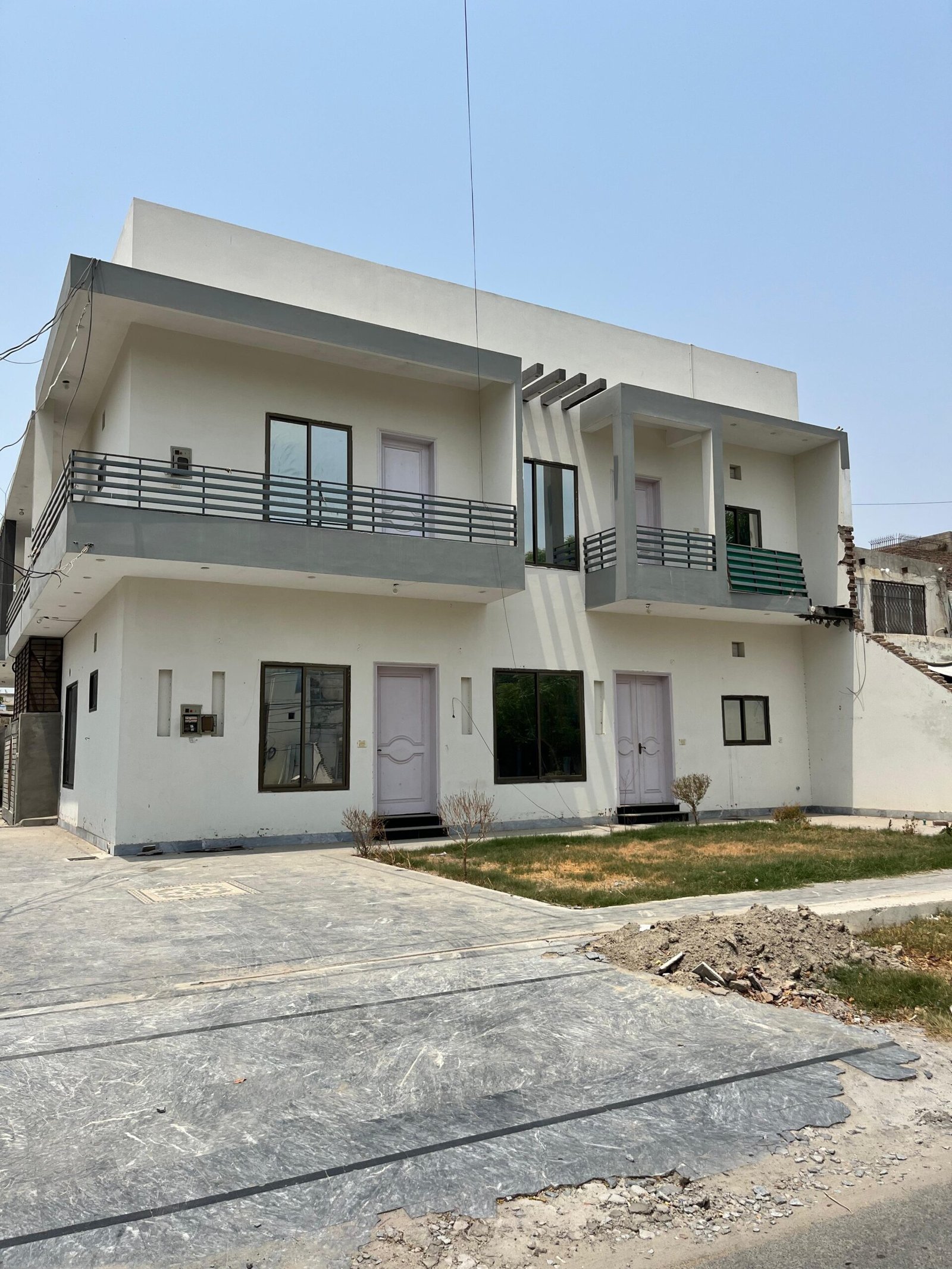 3.5 Marla house For Rent