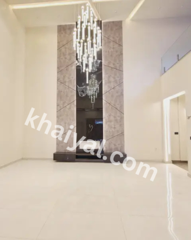 17 Marla Brand New Condition Corner House For Sale
